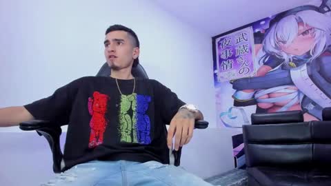 Snapshot of ethan_boy_ chatting on 09-19-25, 08:53 Ethan online show from 09-19-25, 08:53