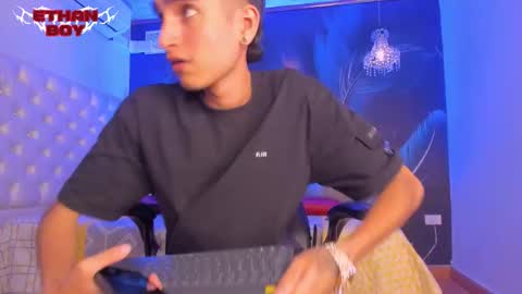 Ethan online show from 01-06-26, 08:56