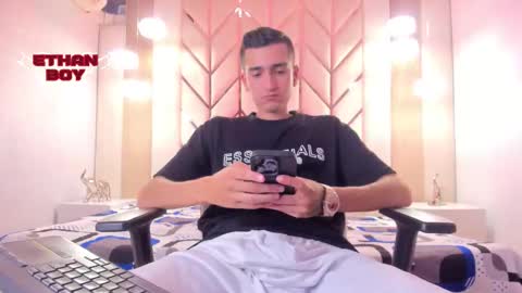 Ethan online show from 02-21-26, 09:05