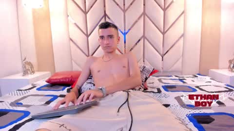 Ethan online show from 03-09-26, 09:19