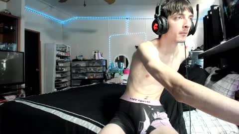 ethan_ford online show from 12-04-24, 04:05