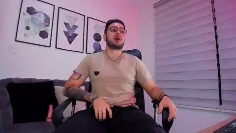 Snapshot of ethan_greacee chatting on 03-04-26, 12:11 ethan_greacee online show from 03-04-26, 12:11