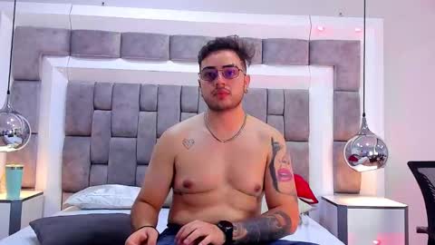 ethan_greys online show from 11-14-25, 05:39