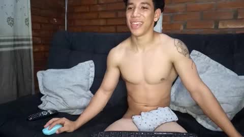 Ethan Noir online show from 12-27-24, 10:34