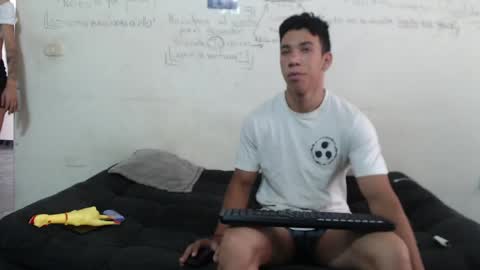 Ethan Noir online show from 04-23-26, 09:17