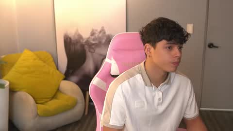 ethan_occonor online show from 09-18-25, 01:02