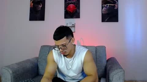 Snapshot of ethan_rodgers01 chatting on 07-15-26, 02:33 ethan_rodgers01 online show from 07-15-26, 02:33