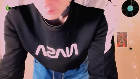 ethan_shade online show from 12-20-25, 07:43