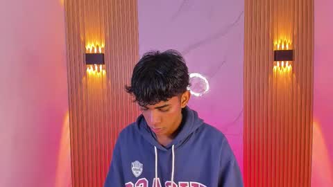 ethan_thouse online show from 12-04-25, 07:44