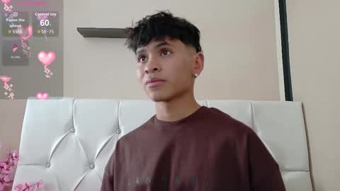 Snapshot of ethan_westt chatting on 10-27-25, 08:57 Ethan online show from 10-27-25, 08:57