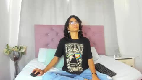 ethanblackwoodd online show from 10-21-25, 07:47