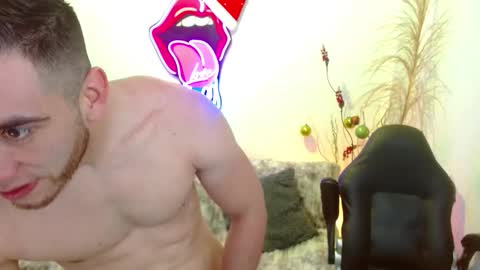 ethanblaze_ online show from 12-05-25, 12:14