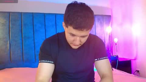 ethanconnor_ online show from 03-26-26, 12:00