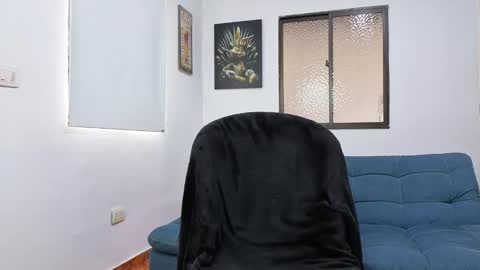 ethangreey1 online show from 12-01-25, 07:19