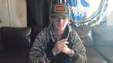 Ethan Steele online show from 01-02-25, 01:06