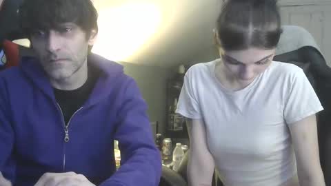 Snapshot of ethanvsvioletxxx chatting on 12-21-25, 02:08 ethanvsvioletxxx online show from 12-21-25, 02:08