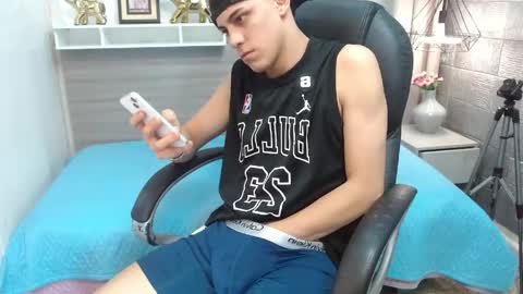 ethanx18 online show from 04-30-26, 04:30