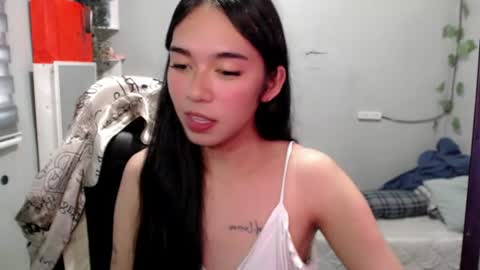 Snapshot of ethereal_ethan chatting on 06-10-26, 10:08 Ethan online show from 06-10-26, 10:08