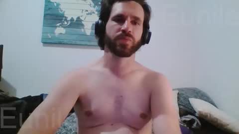 Snapshot of eunile chatting on 09-21-25, 10:33 eunile online show from 09-21-25, 10:33