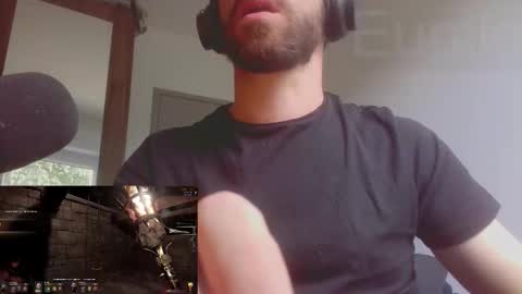 Snapshot of eunile chatting on 10-04-25, 02:26 eunile online show from 10-04-25, 02:26