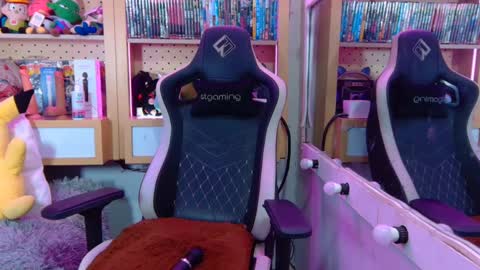 Ennik online show from 09-26-25, 08:24