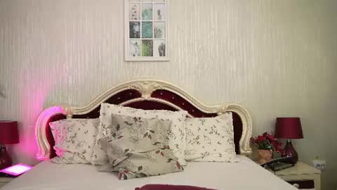 Snapshot of euphoriaelle chatting on 07-23-26, 04:43 euphoriaelle online show from 07-23-26, 04:43