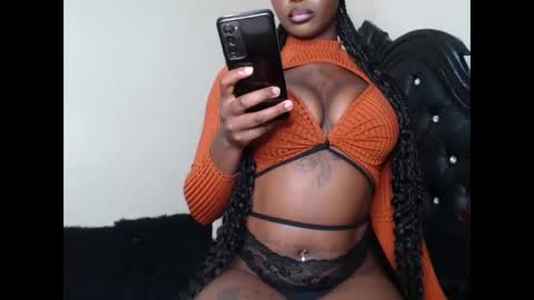 Snapshot of euphoric_cosmos chatting on 12-30-24, 08:32 euphoria online show from 12-30-24, 08:32