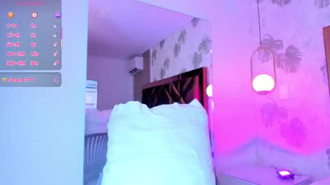 Snapshot of euphrosyne_princess chatting on 10-29-25, 09:27 euphrosyne_princess online show from 10-29-25, 09:27