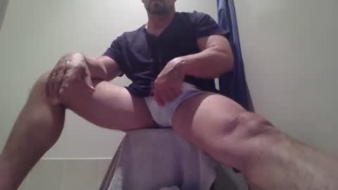 Snapshot of eurobullmuscle chatting on 04-14-26, 03:29 euro bull online show from 04-14-26, 03:29