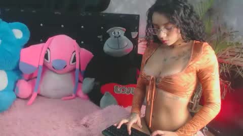 Snapshot of eva_06 chatting on 02-21-26, 11:50 eva_06 online show from 02-21-26, 11:50