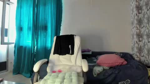 Eva online show from 06-06-26, 05:56
