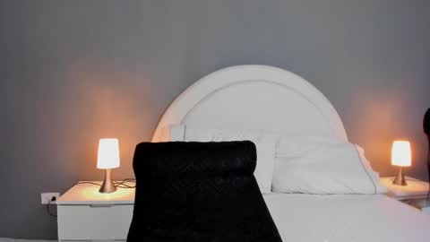 EVA  online show from 02-18-25, 02:59