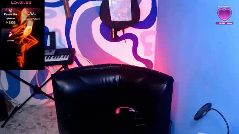 Iris Smile  independent model online show from 09-19-25, 06:59