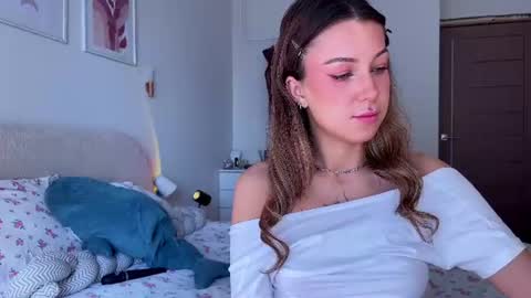 Eva online show from 07-10-26, 02:27