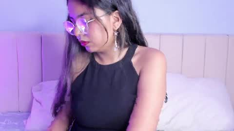 Snapshot of eva_elfie_1 chatting on 04-07-26, 04:07 Eva online show from 04-07-26, 04:07