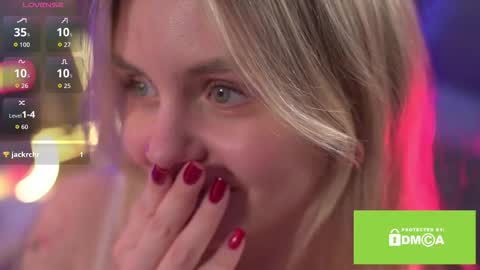 Snapshot of eva_eva00 chatting on 11-28-25, 03:58 Evienne online show from 11-28-25, 03:58