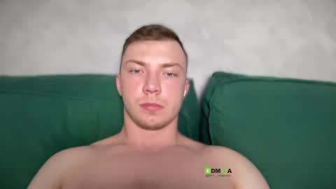 Eva and Iron online show from 04-02-26, 10:51