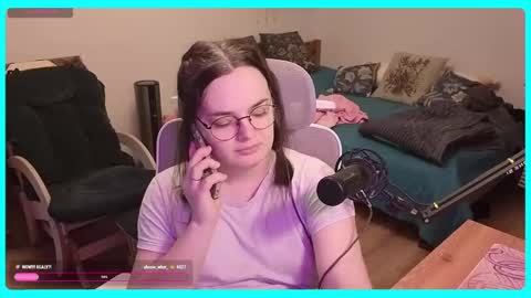 Gamer Katt online show from 04-01-26, 02:03