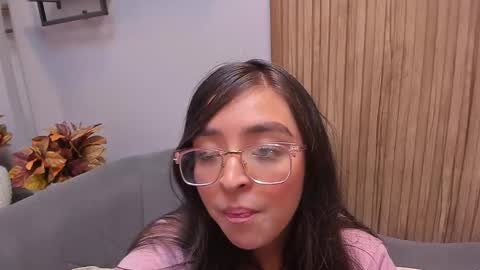 Snapshot of eva_macalliter chatting on 12-22-24, 09:44 Angelinne online show from 12-22-24, 09:44