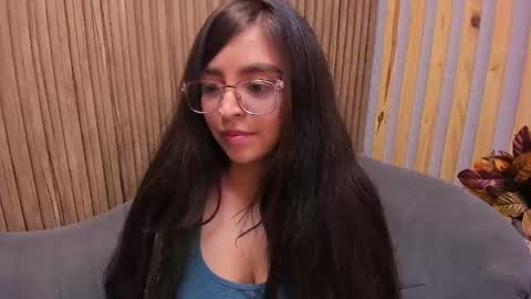 Snapshot of eva_macalliter chatting on 02-12-25, 09:10 Angelinne online show from 02-12-25, 09:10
