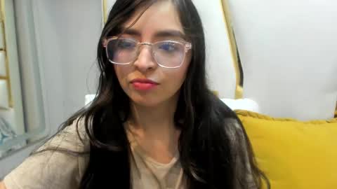 Snapshot of eva_macalliter chatting on 03-09-25, 03:43 Angelinne online show from 03-09-25, 03:43