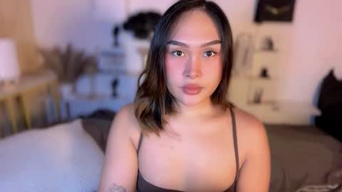 Queen Eva Mazikeen online show from 03-30-26, 09:43