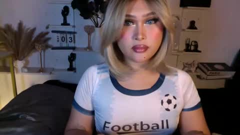 Snapshot of eva_mazikeen69 chatting on 05-03-26, 08:04 Queen Eva Mazikeen online show from 05-03-26, 08:04