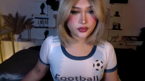 Snapshot of eva_mazikeen69 chatting on 05-05-26, 10:18 Queen Eva Mazikeen online show from 05-05-26, 10:18