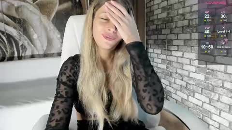 Eva online show from 09-29-25, 03:39