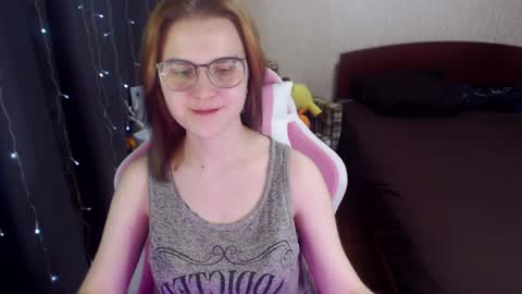 Eva online show from 02-04-25, 05:01