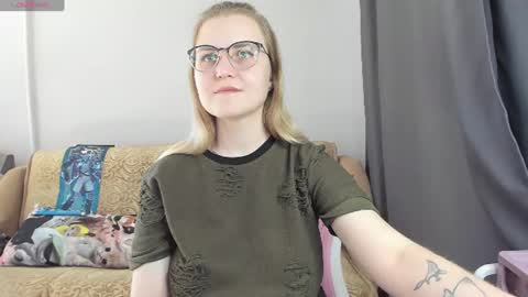 Snapshot of eva_orchid chatting on 08-02-26, 01:09 Eva online show from 08-02-26, 01:09