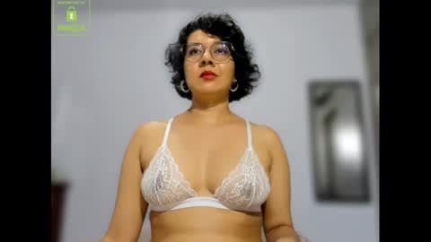 Eva online show from 12-19-24, 07:40