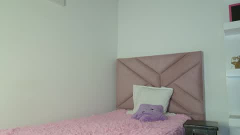 Snapshot of eva_sin18 chatting on 05-09-26, 11:32 Eva Sin online show from 05-09-26, 11:32