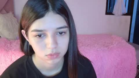 Snapshot of eva_sin18 chatting on 05-24-26, 11:21 Eva Sin online show from 05-24-26, 11:21